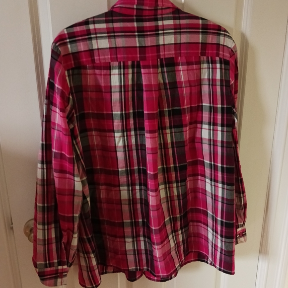 Ruffled Collared Plaid Shirt - Picture 4 of 6